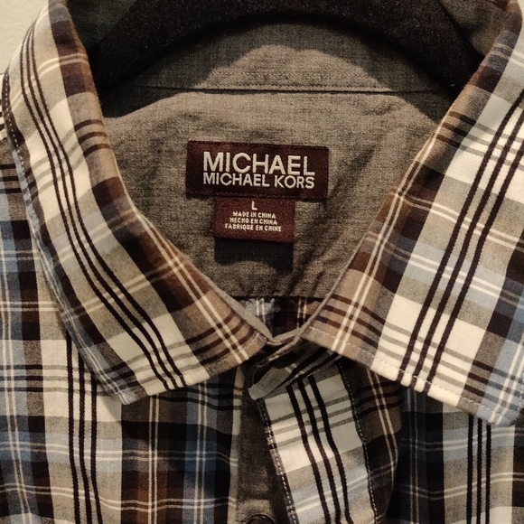 Michael Kors Plaid Button Down, large and black, blue and grey color sch… - Picture 3 of 7